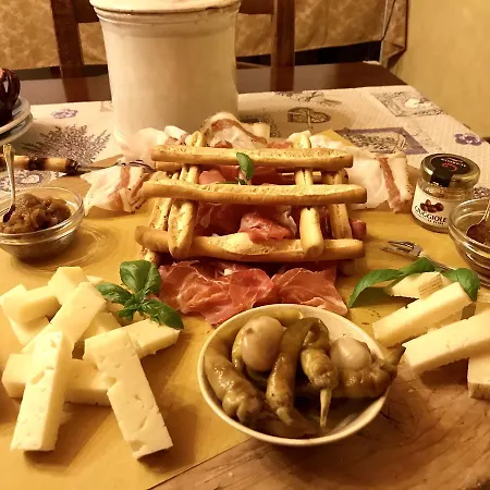 לינה וארוחת בוקר La Casa Del Riccio *